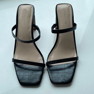 Beautiful square toe heel sandals